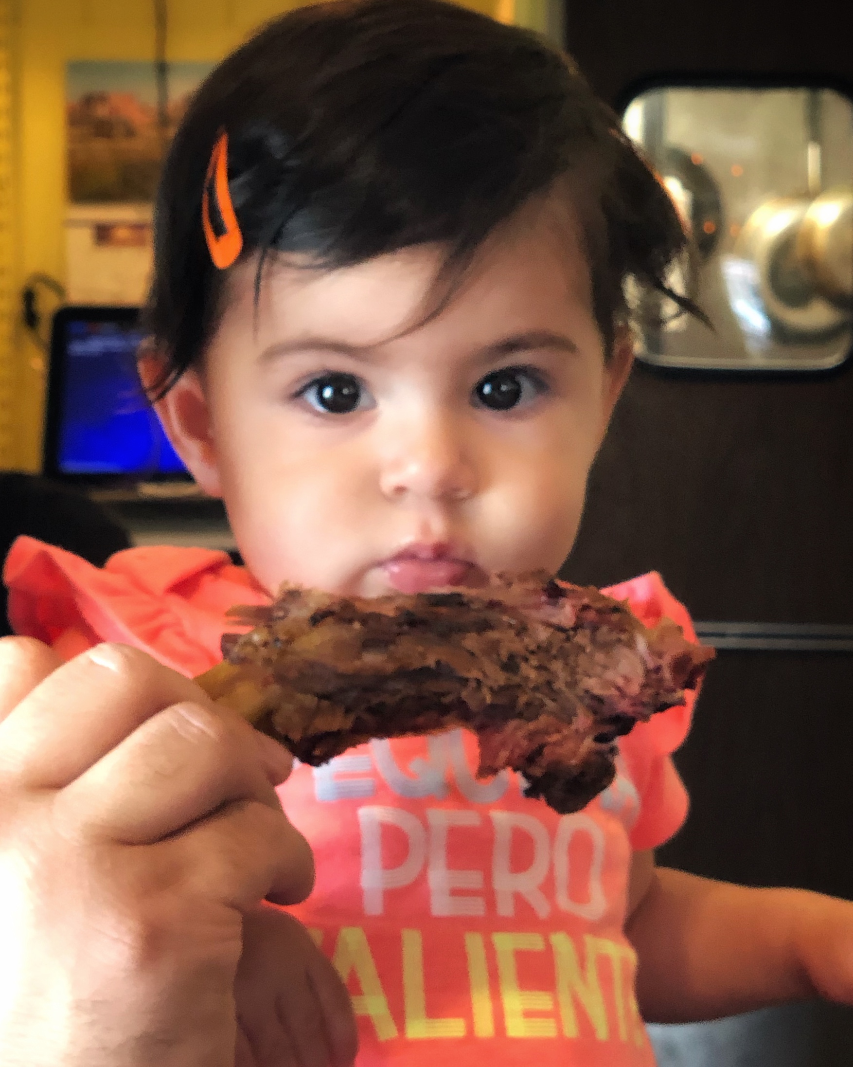 what-solids-to-feed-your-baby-mommy-needs-a